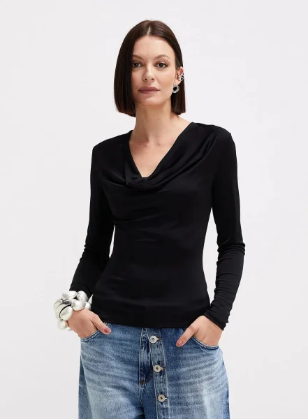Blusa Forum