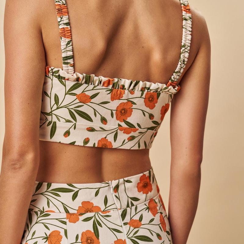 Cropped Corinne