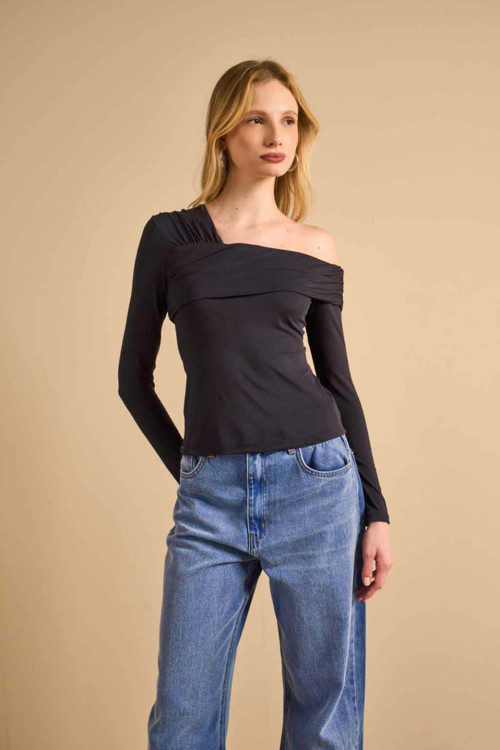 Blusa Forum