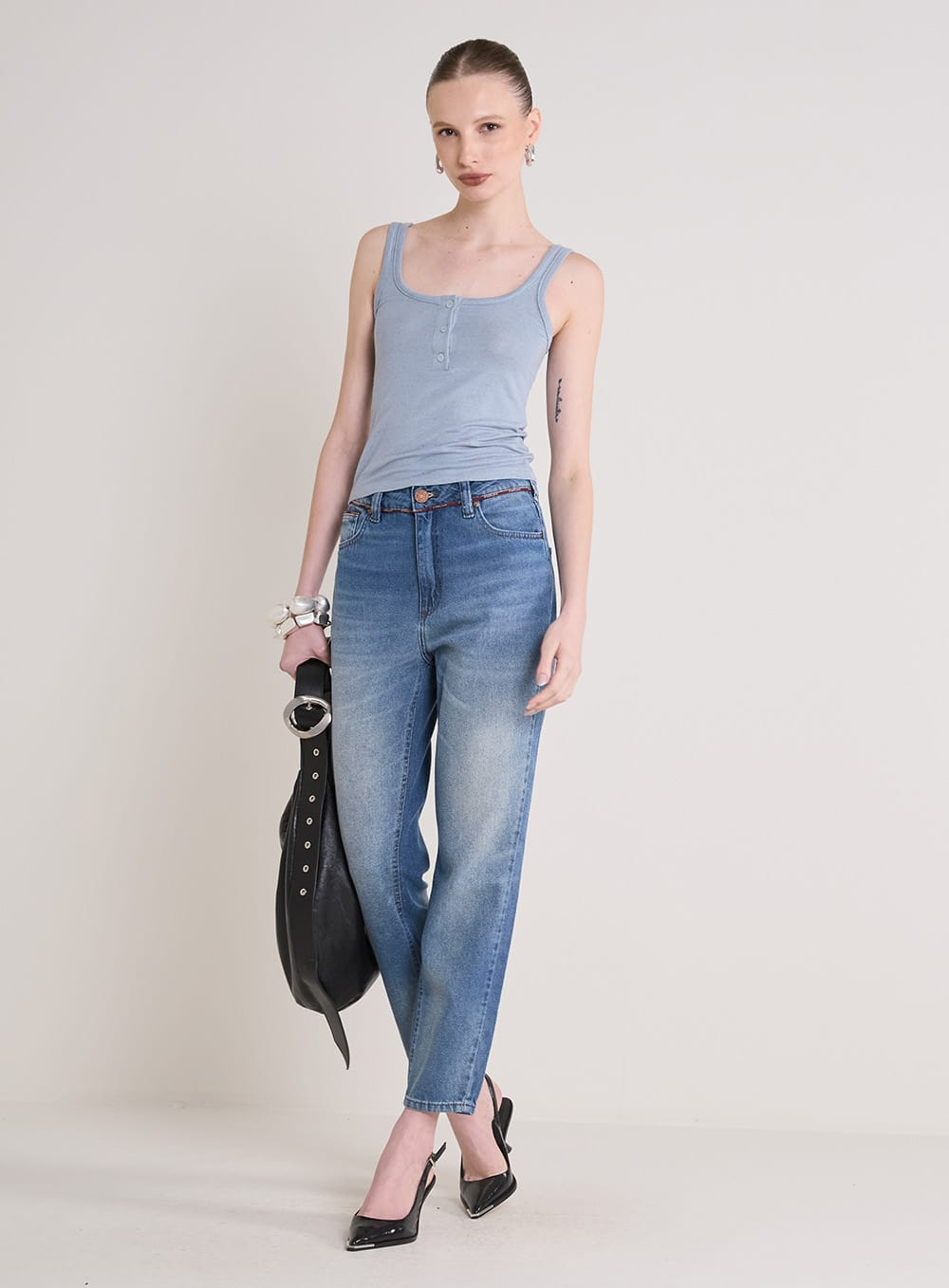 Calça Jeans Lola Forum