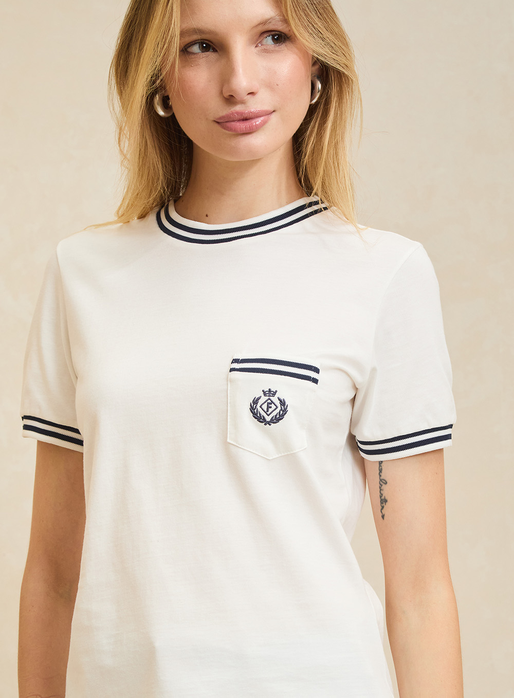 Camiseta Forum