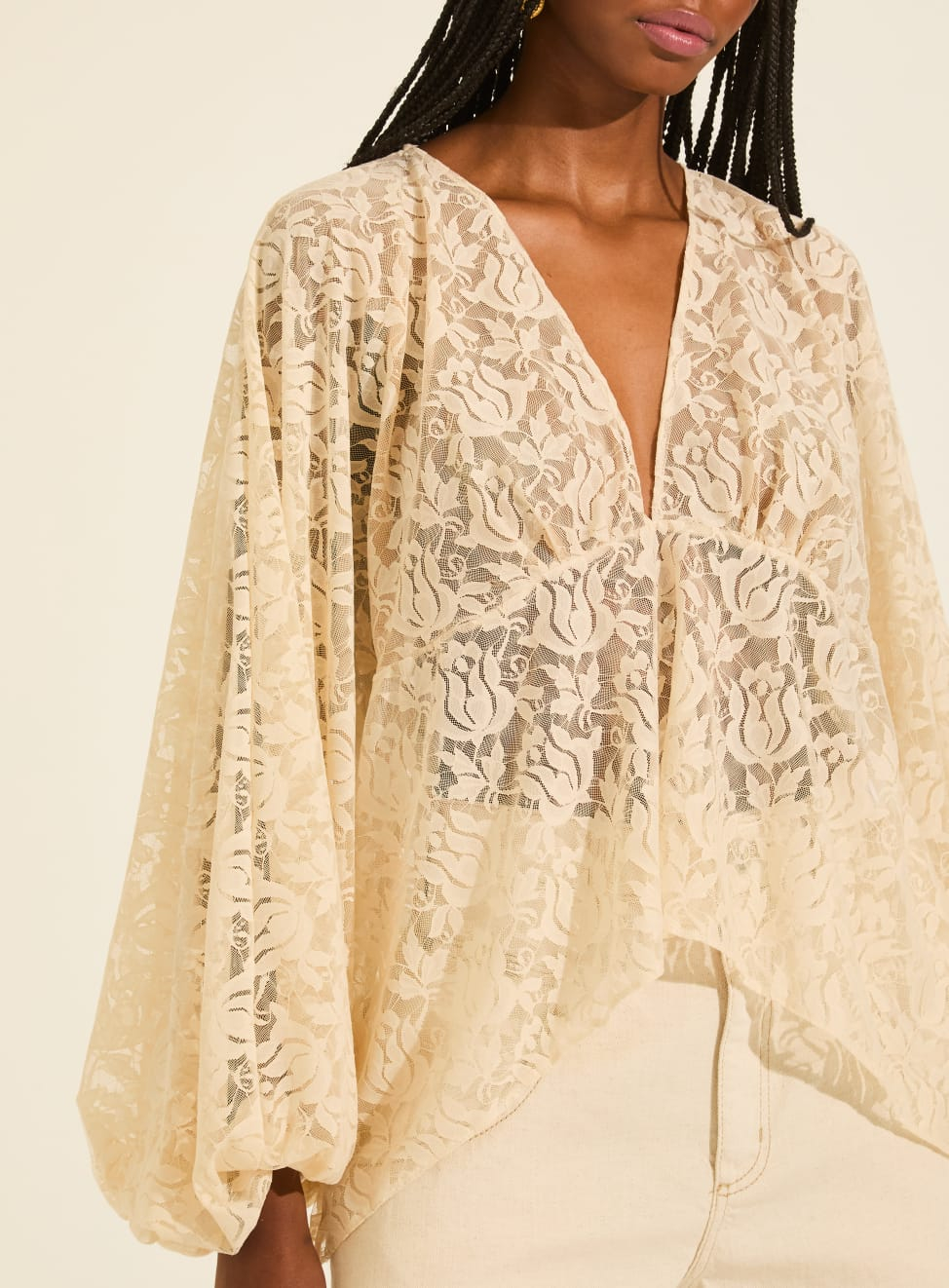 Blusa Renda Forum